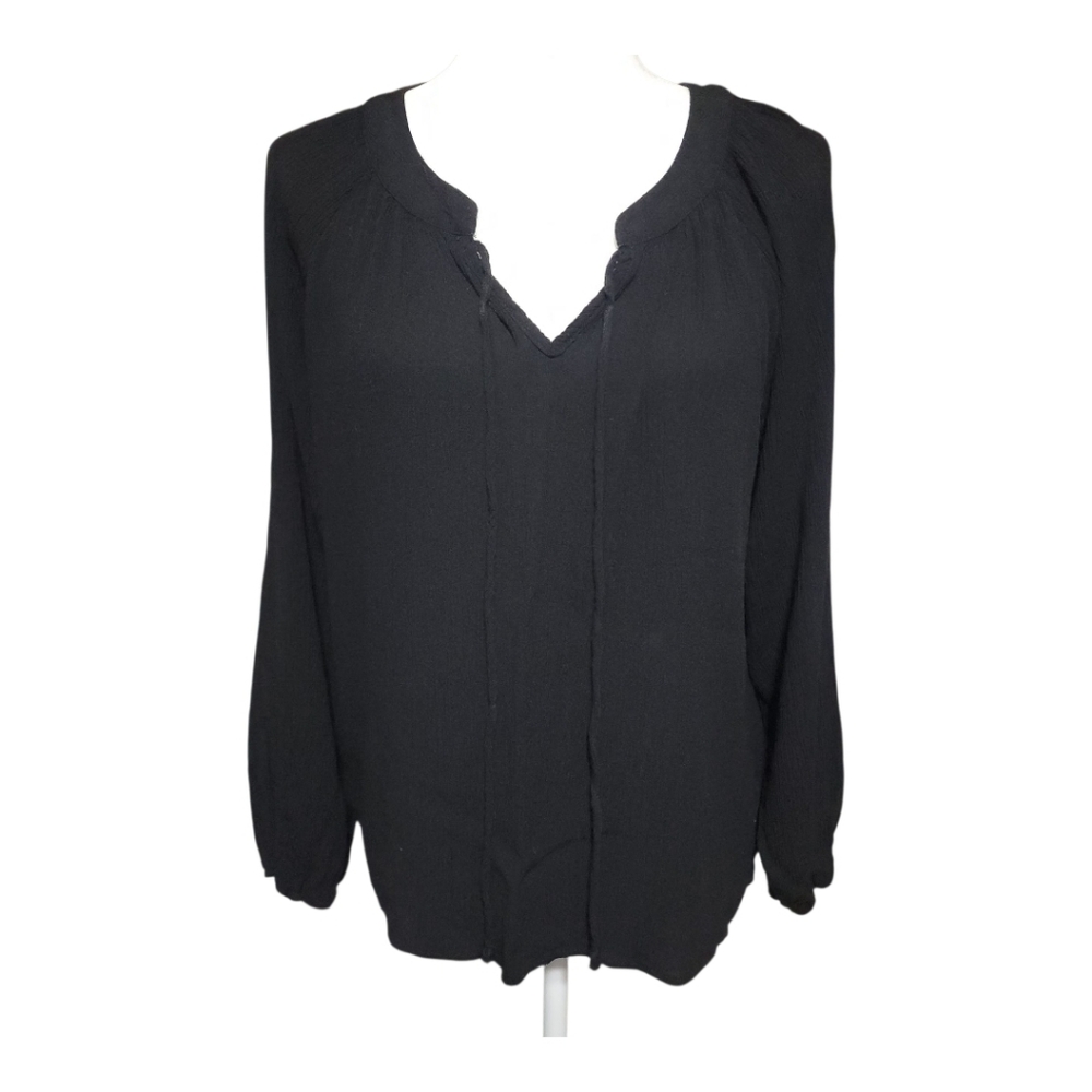 Carly Jean Black Dressy Long Sleeve Top Size Medium